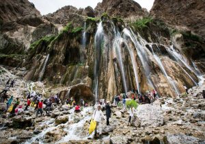 آبشار مارگون شیراز؛ بزرگترین آبشار چشمه ای جهان