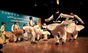 طالبان هم در جشنواره اقوام ایران زمین غرفه می‌زند