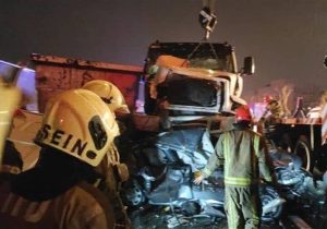 تعداد مصدومان و کشته‌شدگان تصادف زنجیره‌ای ۴۰ خودرو در آزادراه زنجان_قزوین