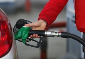 افزایش قیمت بنزین در سال آینده خواهد بود؟