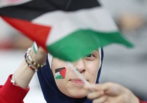 تصاویری جالب از هواداران فلسطین در بازی با ایران