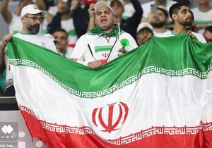 بازار دوحه در تسخیر هواداران فوتبال ایران با پرچم ۳ رنگ