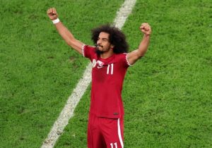 جام ملت های آسیا| اکرم عفیف بهترین بازیکن و آقای گل جام شد