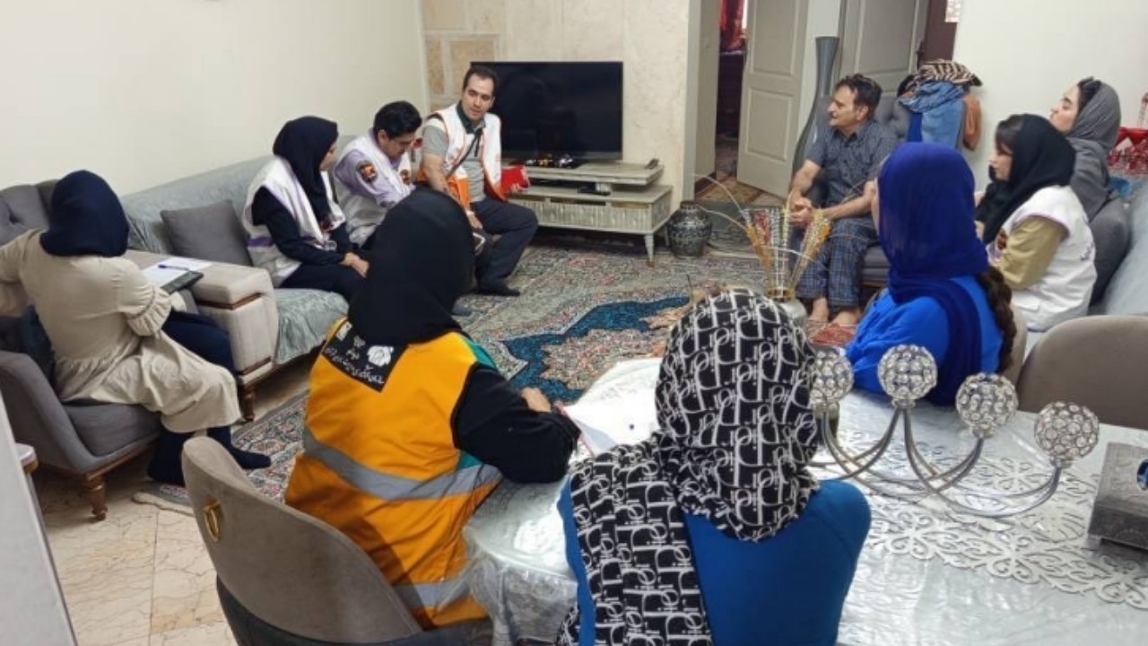 خدمت‌رسانی به آسیب‌دیدگان با راه‌اندازی مرکز جهادی حامی در منطقه۸