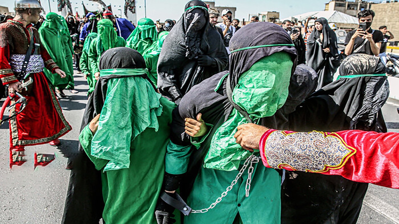 ایران حسین غرق در عزای شهیدان کربلا + فیلم