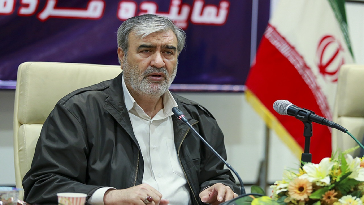 ملت ایران با تبعیت از ولایت فقیه سد محکمی در برابر توطئه‌های دشمنان ایجاد کرده است