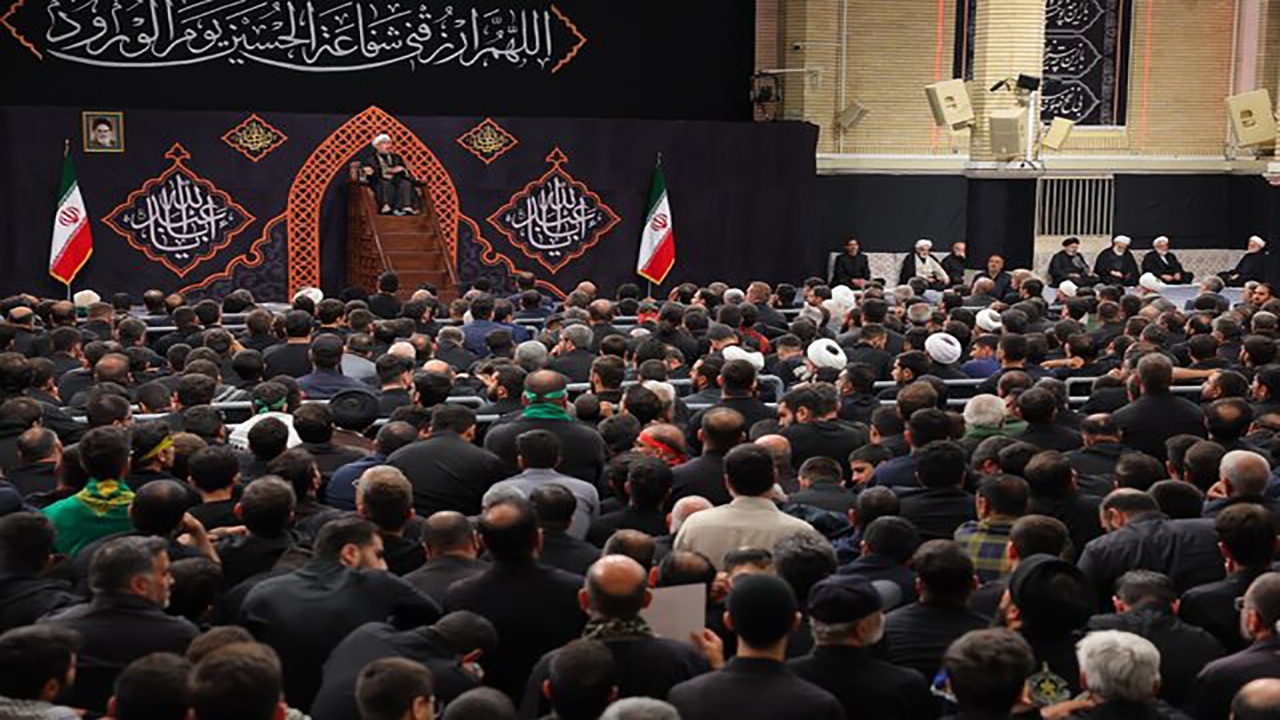 برگزاری آخرین شب مراسم عزاداری ایام محرم امسال در حسینیه امام خمینی (ره)