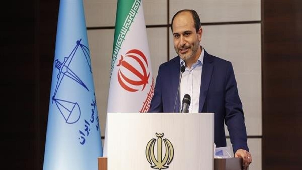 بررسی روند بازطراحی سامانه جامع املاک و کاداستر