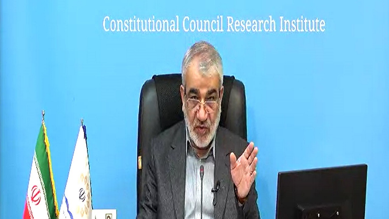 آزادی یکی از محورهای نظام جمهوری اسلامی ایران است