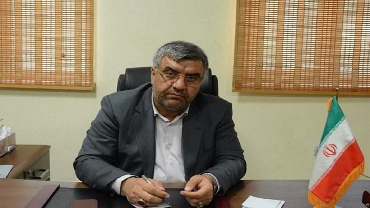 جذب پزشک راهکار جلوگیری از مهاجرت دانش‌آموزان برای تحصیل در رشته‌های پزشکی است