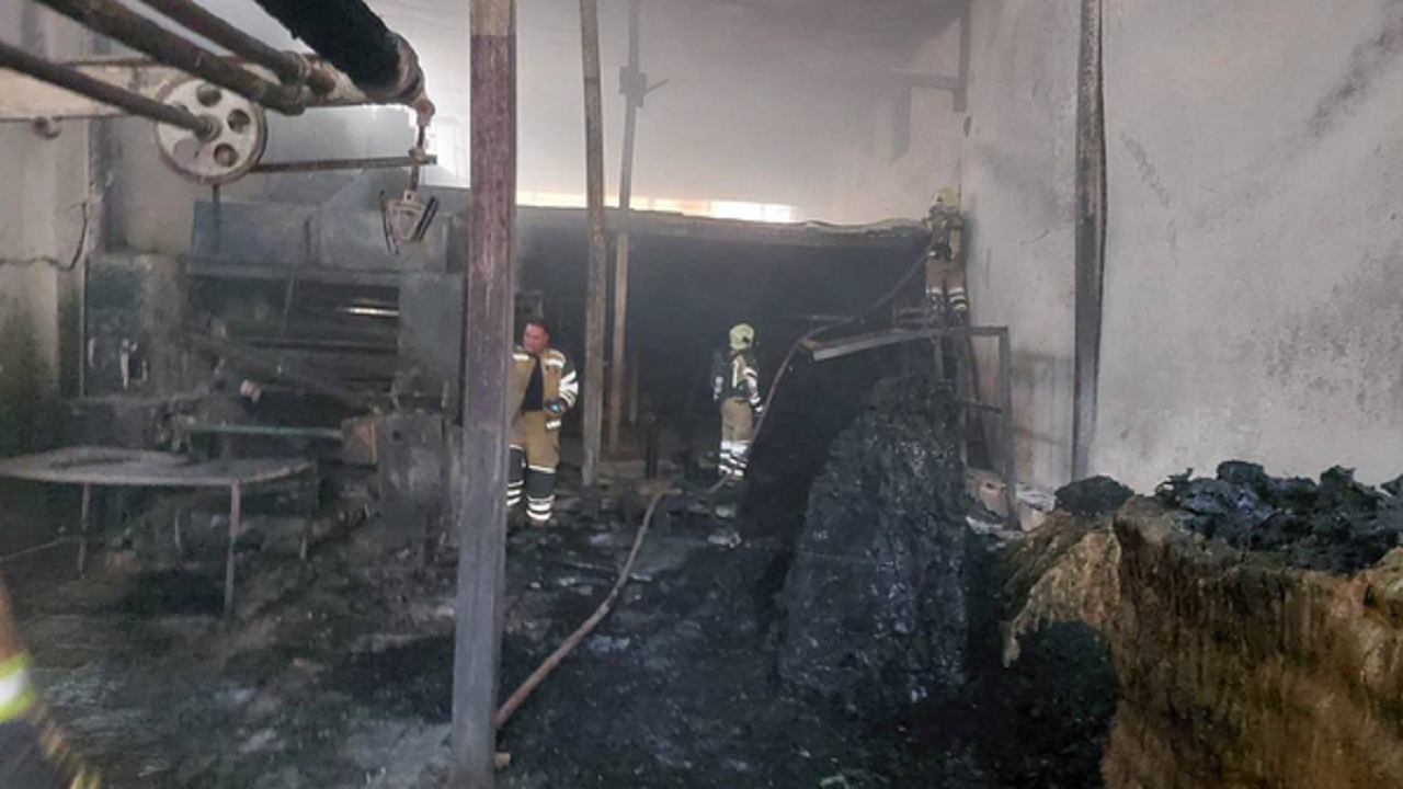 آتش‌سوزی در انبار پارچه در جاده ورامین مهار شد