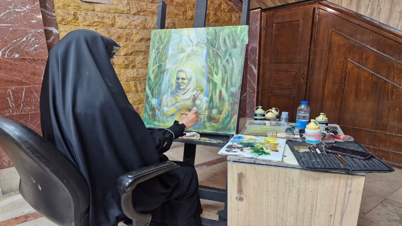 شهیده منصوره عالیخانی انسانی جست‌و‌جو گر بود