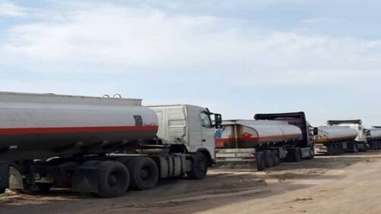 کشف شبکه قاچاق ۳۰۰ میلیون لیتر سوخت با ۵۴۰ هزار بارنامه صوری