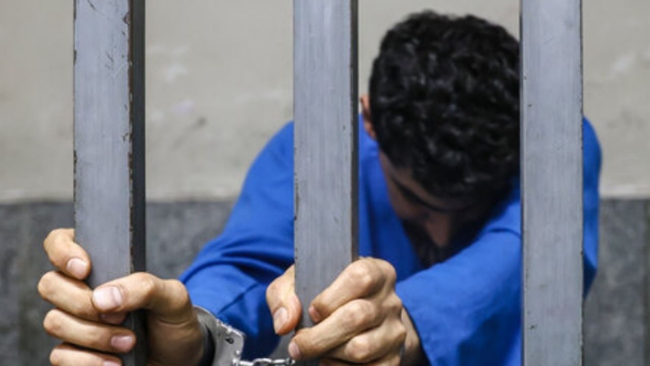 دستگیری سارق میدان تره بار ساعاتی پس از سرقت