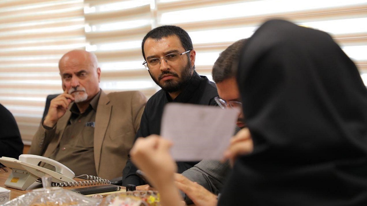 مدیران وزارت کار و سازمان بهزیستی با مددجویان و توانیابان دیدار کردند