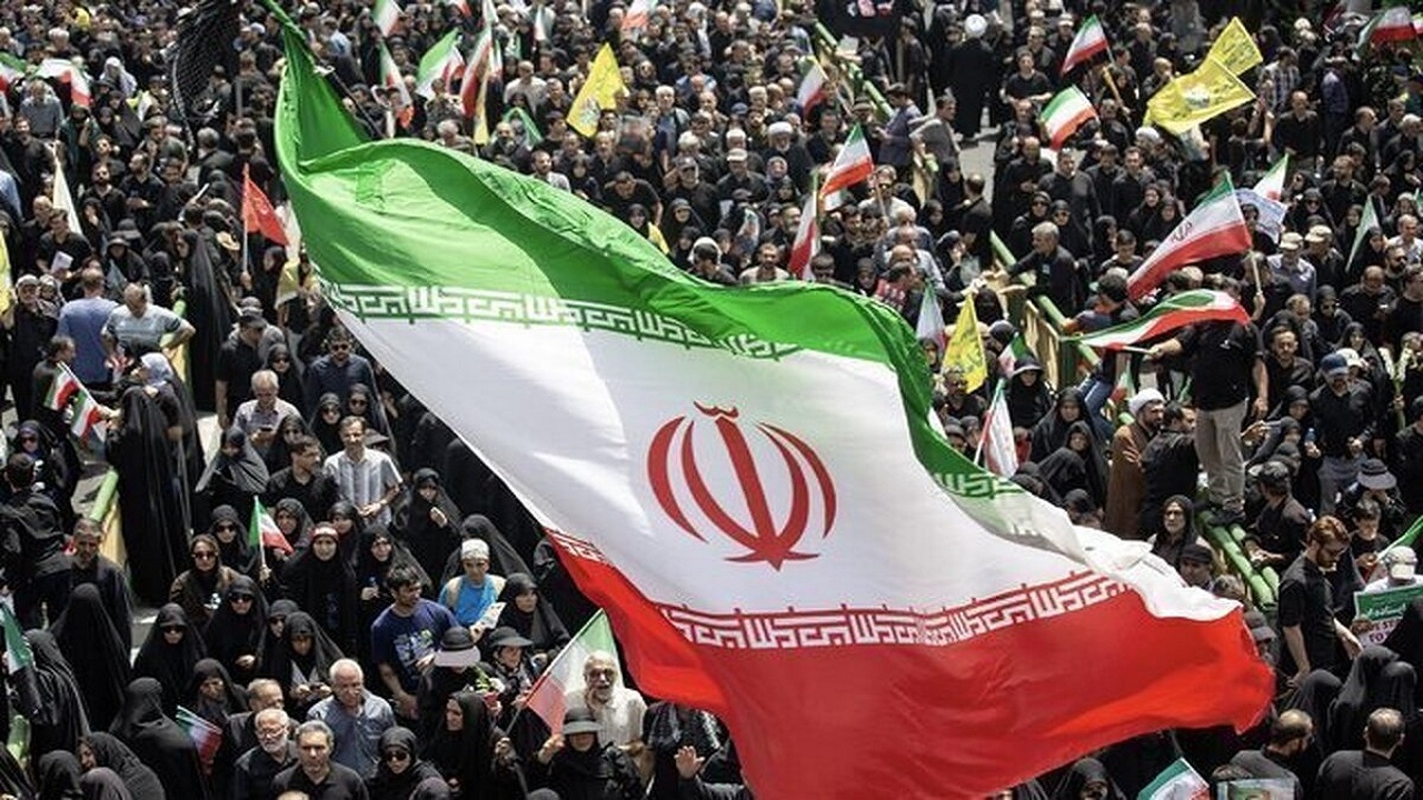 انتشار بیانیه «ایران، علاج ایران» توسط جمعی از نخبگان سیاسی، اقتصادی و فناور کشور