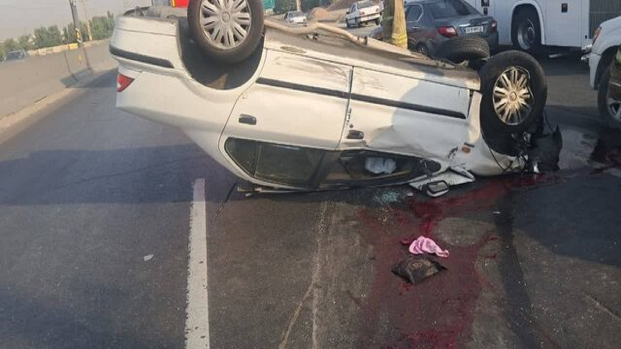 برخورد شدید پژو و سمند در جاده خاوران