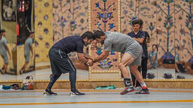 دبیر با قاسم‌پور سرشاخ شد + فیلم