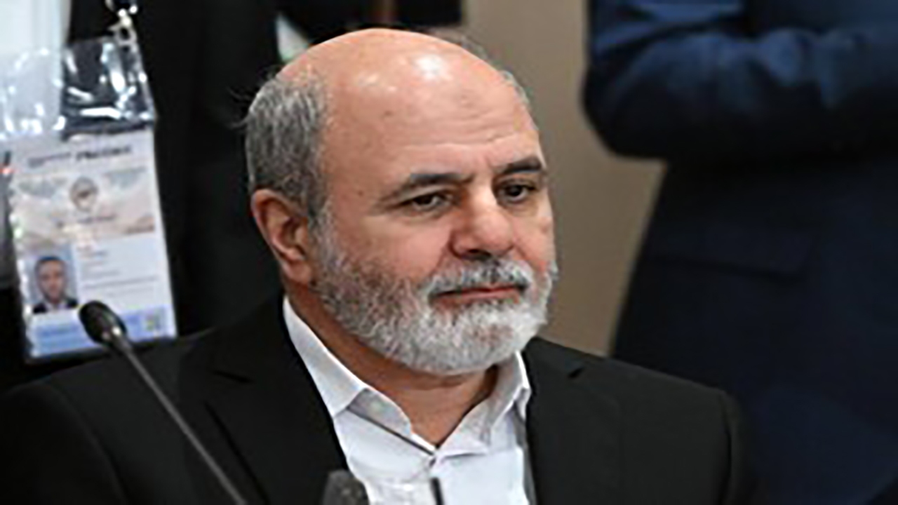 احمدیان رئیس قرارگاه پیشرفت طرحهای ملی و راهبردی کشور شد