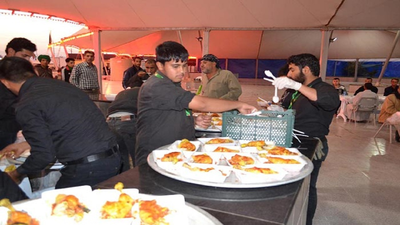 تجهیز اردوگاه و موکب‌های کمیته امداد برای ارائه خدمت به مددجویان در پیاده‌روی اربعین