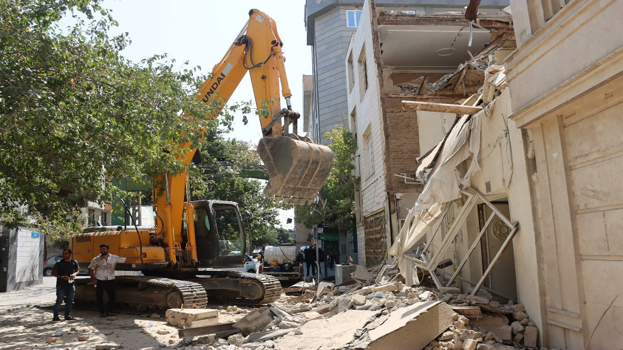 پیشرفت ۵۸ درصدی بازسازی ساختمان‌های با خسارت متوسط در جنگ