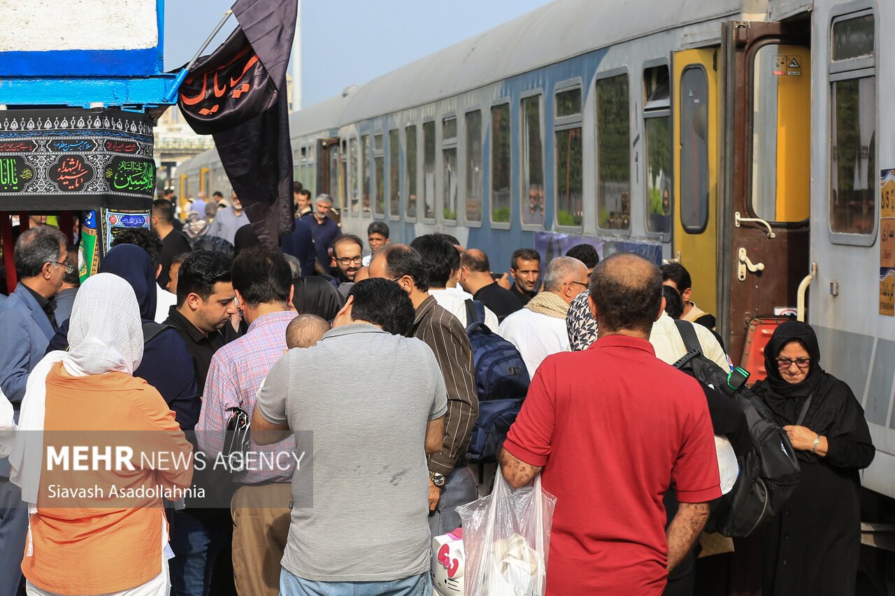 قطار تهران – کربلا در ایام اربعین فعال نیست