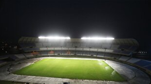 فجر در ورزشگاه پارس بازی خواهد کرد