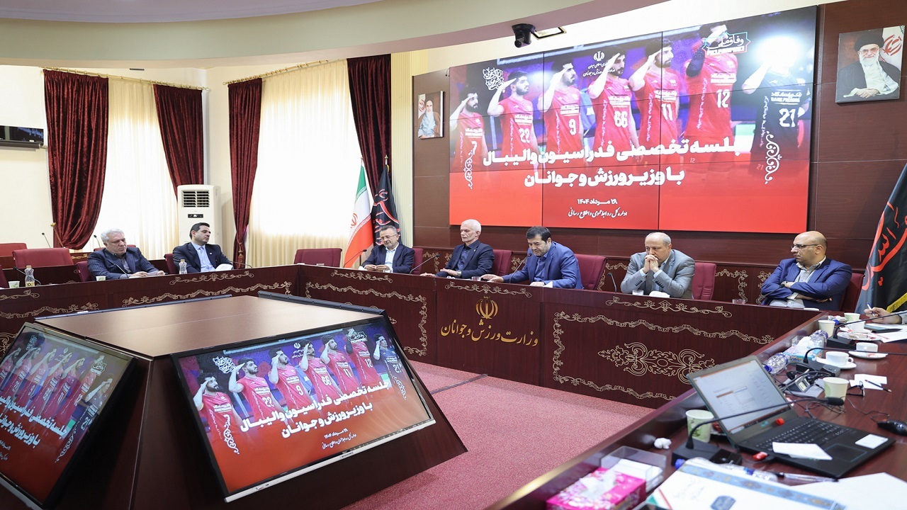 تقوی: کمپ تمرینی والیبال در ورزشگاه آزادی ساخته می‌شود