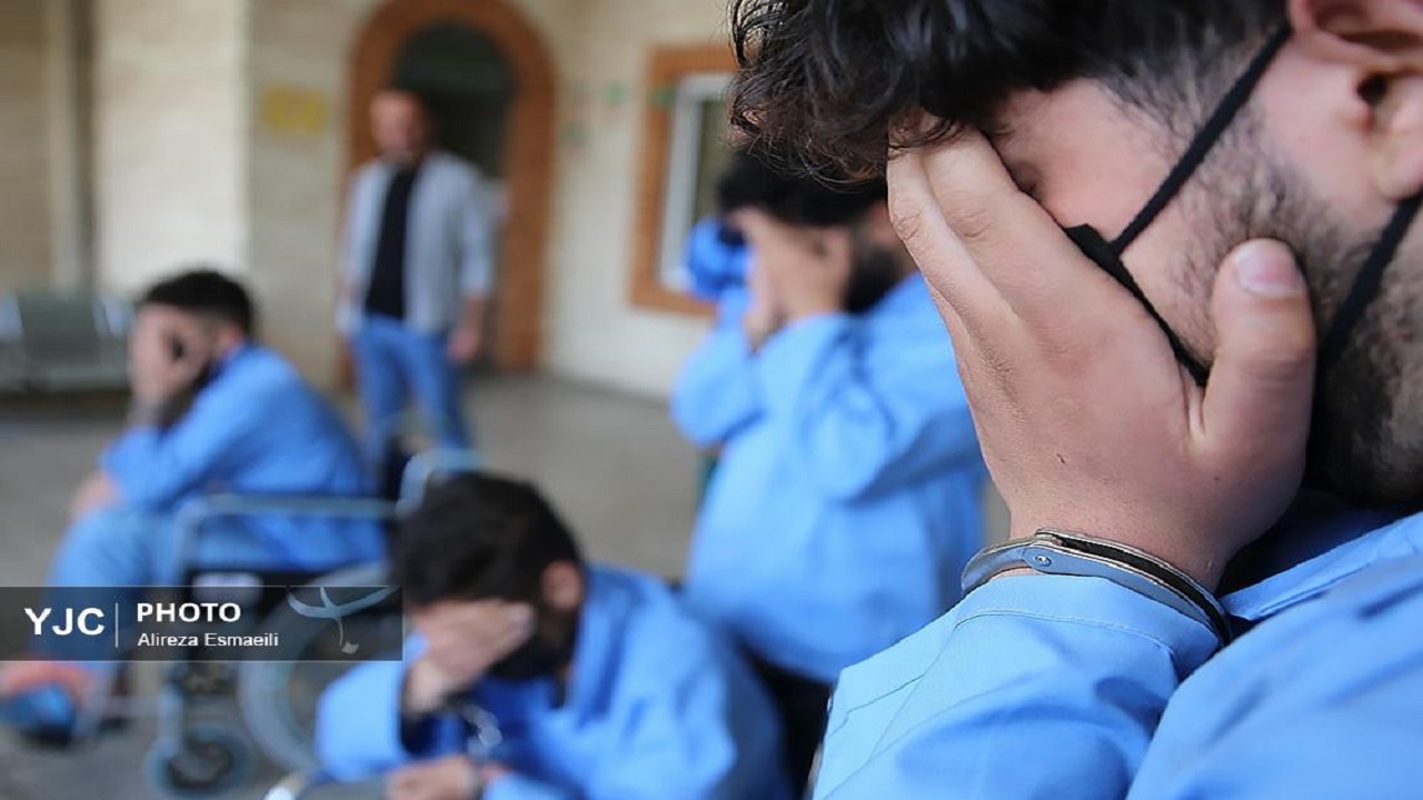 پایان قمه‌کشی ۴ جوان در خیابان قزوین + فیلم