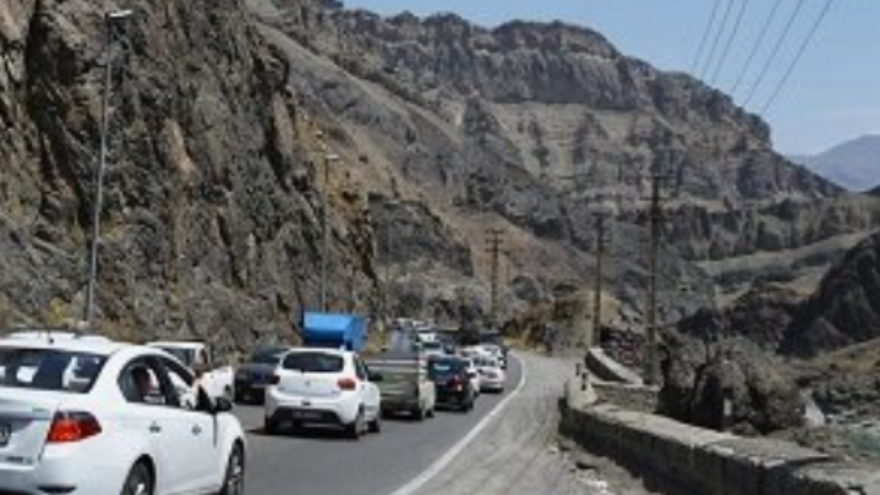 احتمال یک‌طرفه شدن جاده چالوس در غروب امروز