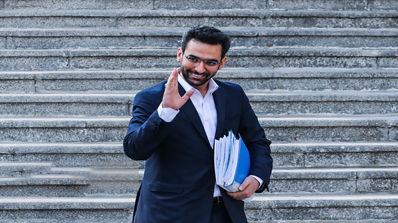 پیشنهاد گزارش ۶۰ ثانیهای آذری جهرمی به کابینه چهاردهم