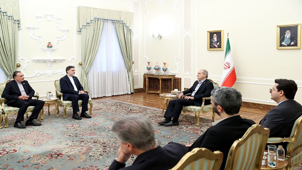 تاکید رئیس جمهور بر ارتقاء بیش از پیش روابط ایران با کشورهای کرواسی و ماداگاسکار