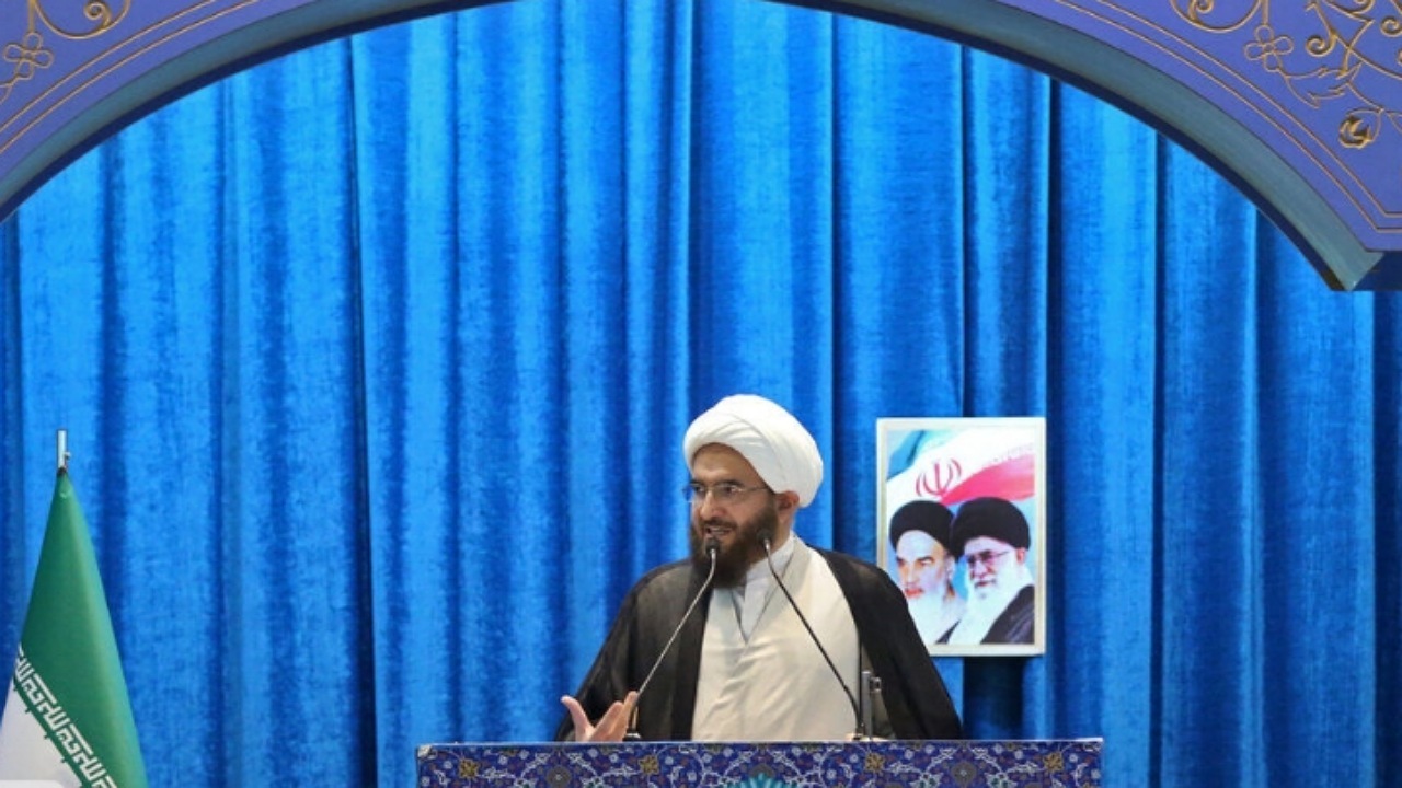 حجتالاسلام حاج علی اکبری: نقطه کانونی اتحاد مقدس، ایران قوی است