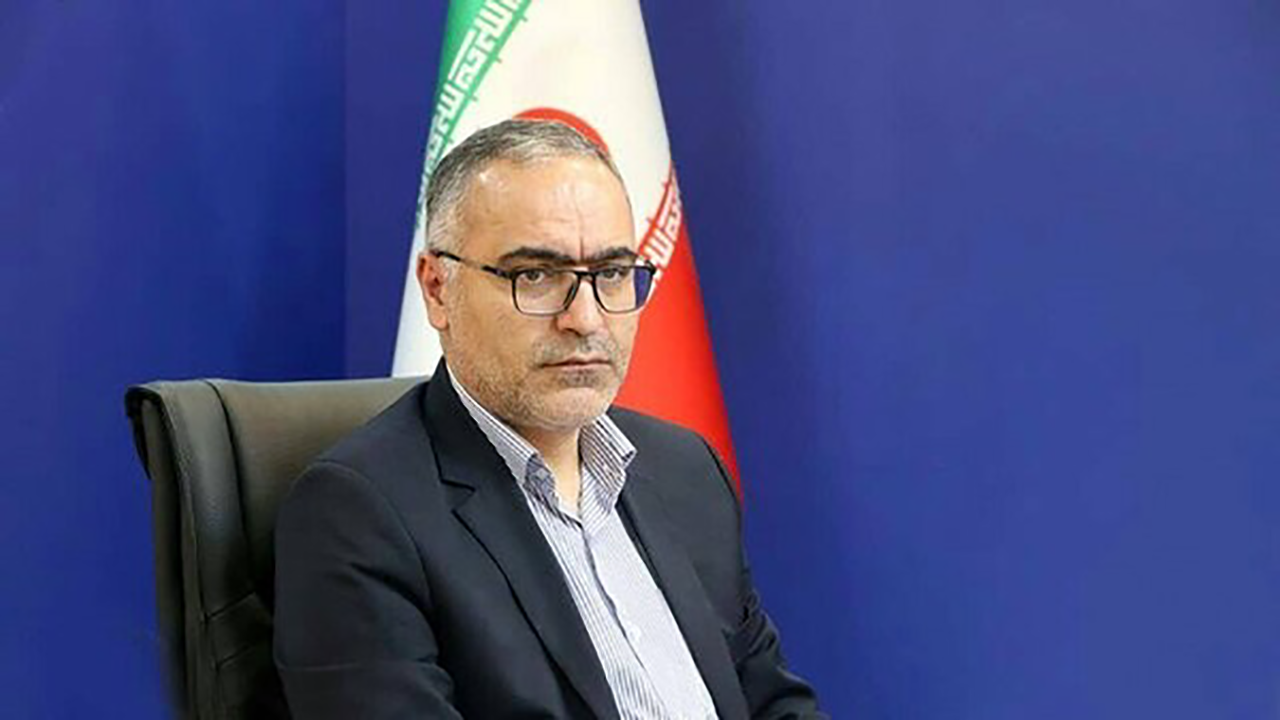 کارکنان صندوق‌های بازنشستگی کشوری و فولاد نگران تعدیل نباشند