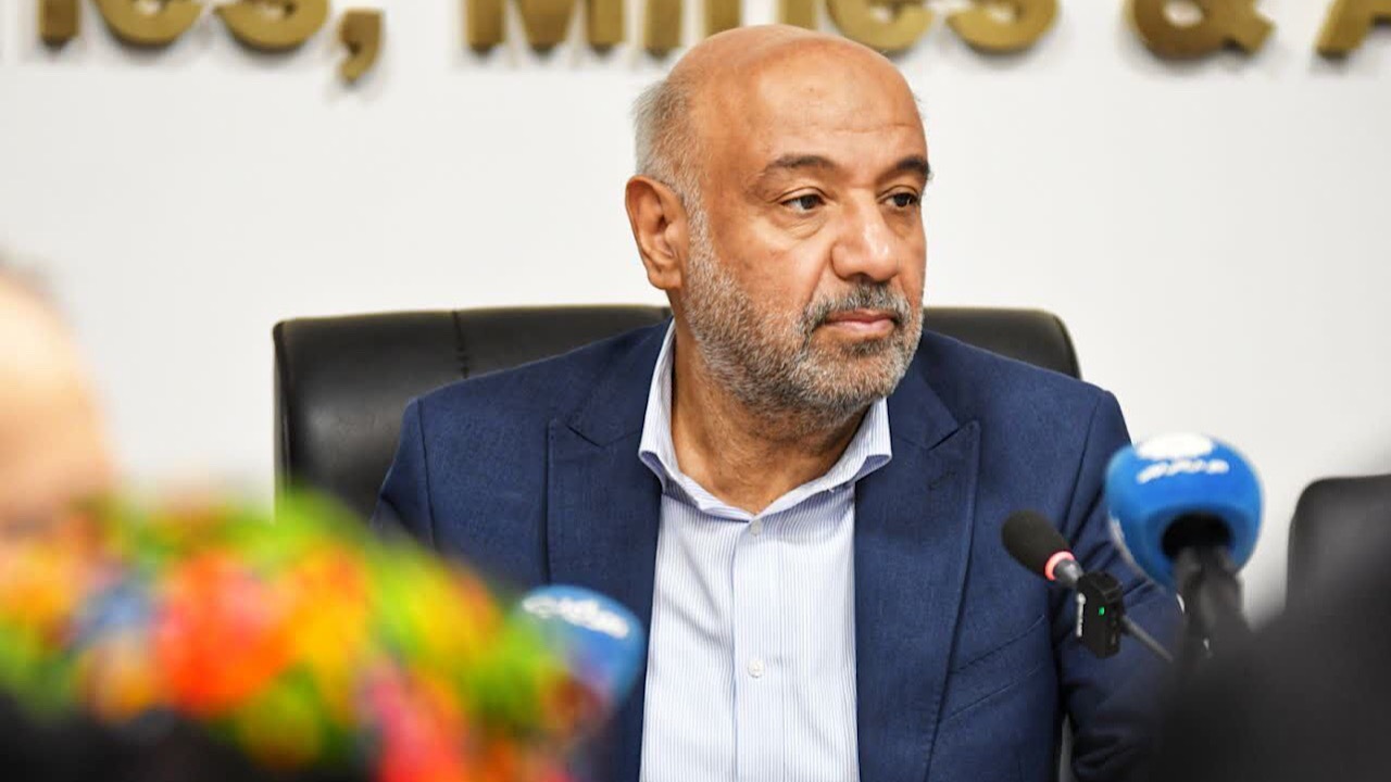 پیشنهاد وزیر کار به همتای قطری: دستور نشست توسعه اجتماعی قطر را تغییر دهید