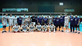 والیبالیست‌های ایرانی با قهرمان آفریقا نبرد می کنند