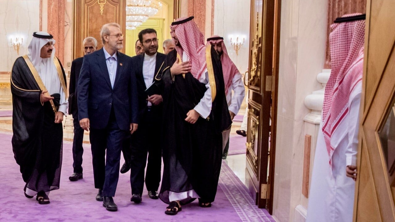 لاریجانی: همکاریهای اقتصادی و امنیتی ایران و عربستان سازمان یافتهتر گسترش مییابد