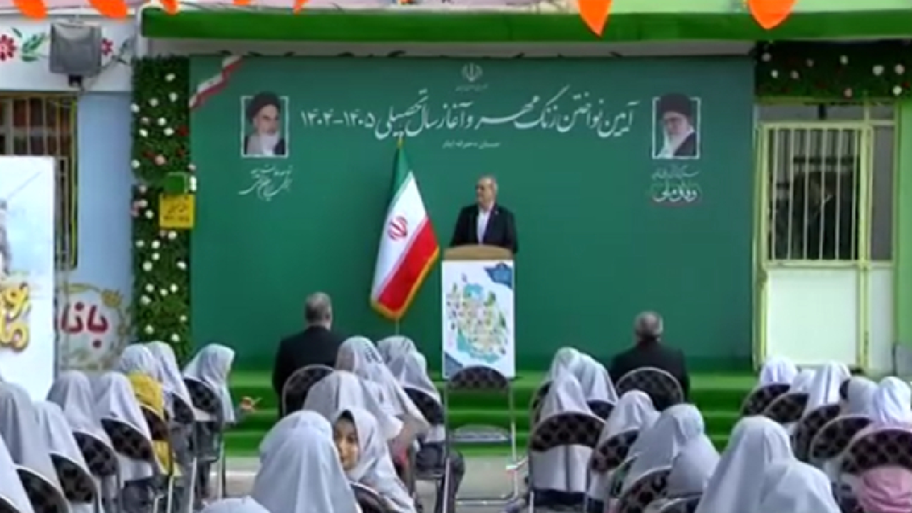 با علم و مهارت می‌توان آینده کشور را ساخت؛ ما نیز بستر‌های آن را فراهم می‌کنیم