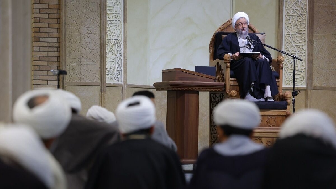 آیت‌الله لاریجانی: اتحاد، بزرگترین سلاح ملت برای دفاع از کشور است