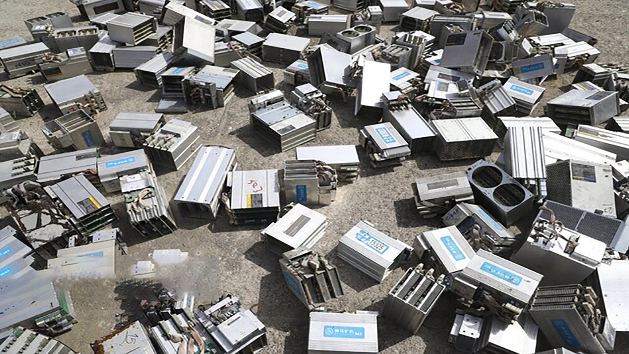 کشف ۱۶۷۰ میلیارد تومانی تجارت غیرقانونیِ دیجیتال از سوی پلیس