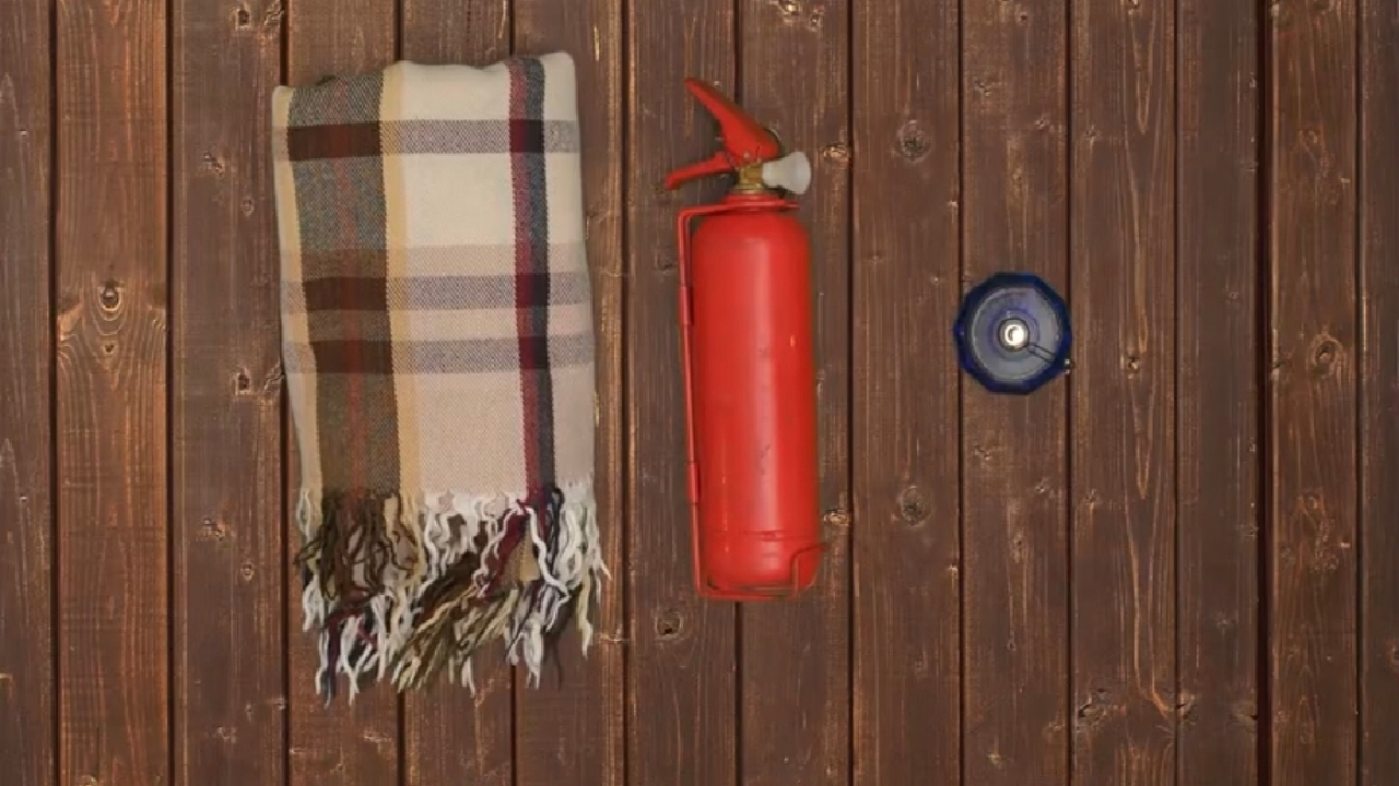 لزوم داشتن آگاهی برای اقدام و نجات در هنگام آتش سوزی + فیلم