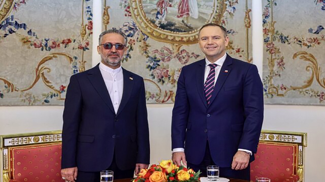 تاکید سفیر ایران در لهستان بر تقویت روابط میان دو کشور