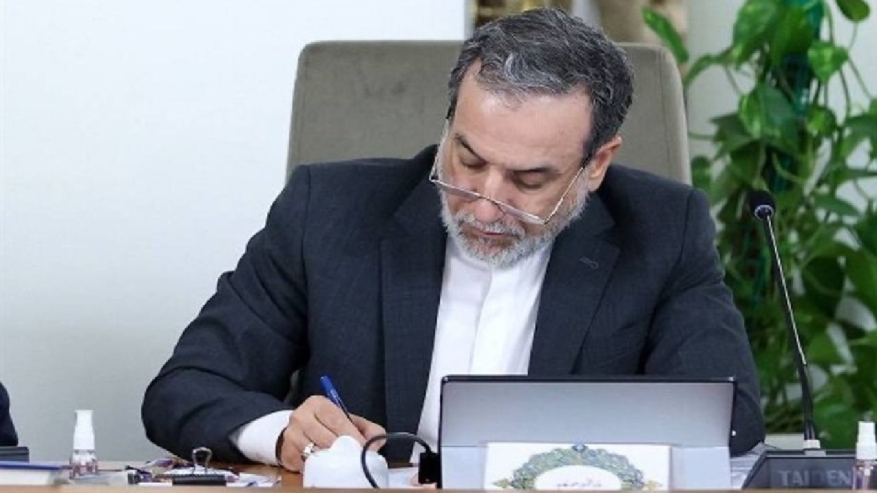 عراقچی: احیای قطعنامه‌های خاتمه‌یافته شورای امنیت، غیر قانونی است