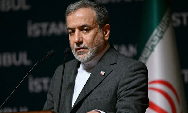 عراقچی: هیچ ترسی از مذاکره یا جنگ نداریم