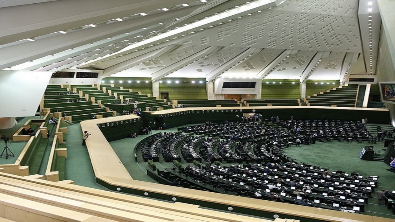 تصویب کلیات طرح توسعه بهره‌برداری و ارتقای ایمنی معادن زغال سنگ در مجلس