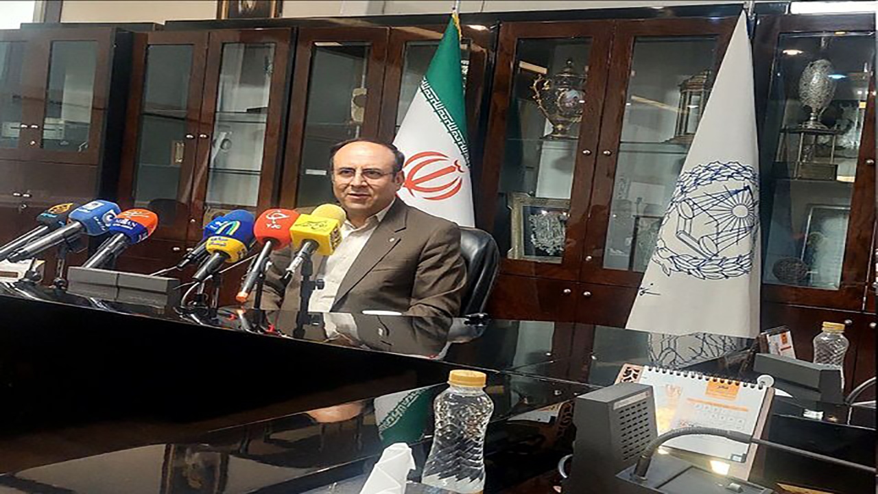 واکنش کانون وکلا به انتقادات از سوالات طولانی و پیچیده آزمون وکالت؛ بانک سوالات در اختیار ما نیست