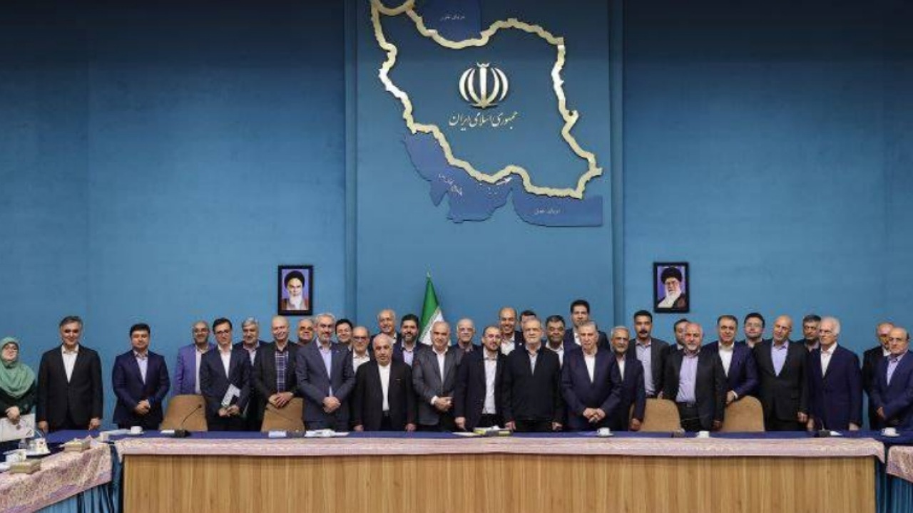 از کمک بخش خصوصی برای اصلاحات اقتصادی استقبال و حمایت می‌کنیم