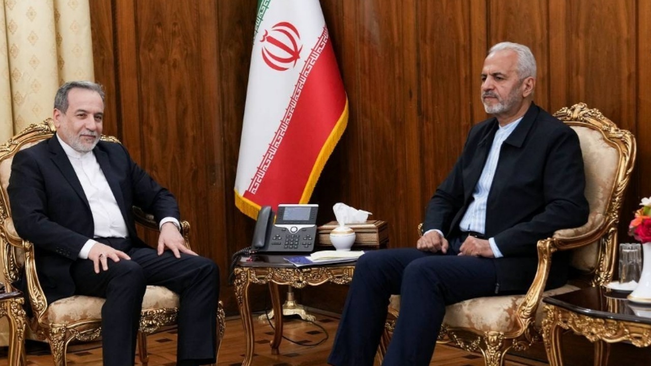 دیدار سرپرست سفارت جمهوری اسلامی ایران در کابل با وزیر امور خارجه