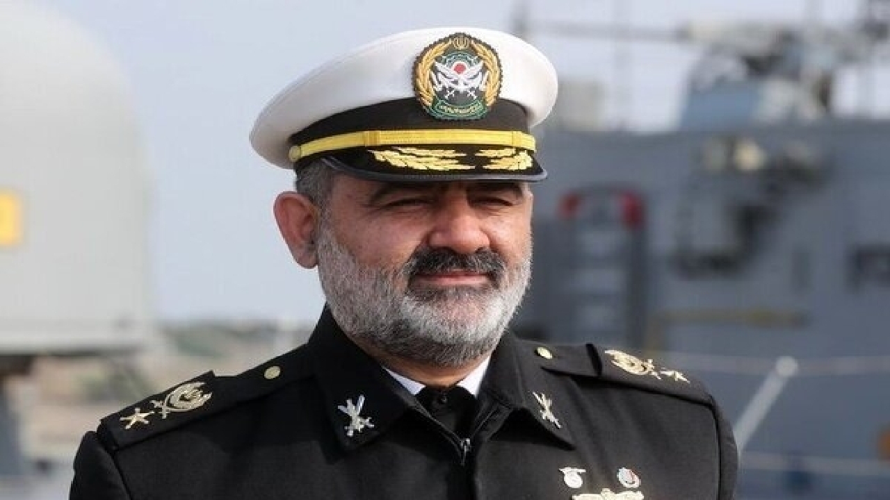 مذاکرات دوجانبه امیر دریادار ایرانی با فرماندهان نیروی دریایی آذربایجان و قزاقستان