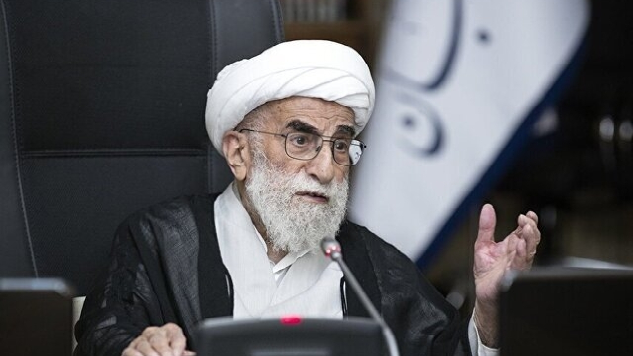 آیت‌الله جنتی: اتحاد دولت‌های اسلامی تنها راه رهایی از استعمار است